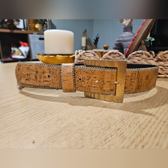 Vintage Paul Harris Leather Belt — Made in USA — Gold Statement Buckle. Size SM main image 10